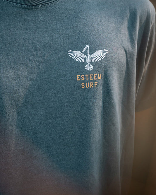 Pelican Tee - Faded Navy