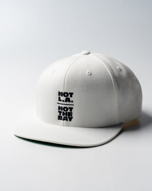 Sign Snapback - White