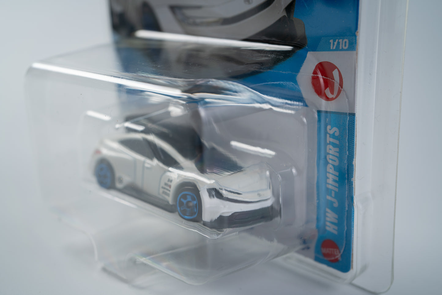 ホットウィール トヨタ プリウス ルーフボックス有無
